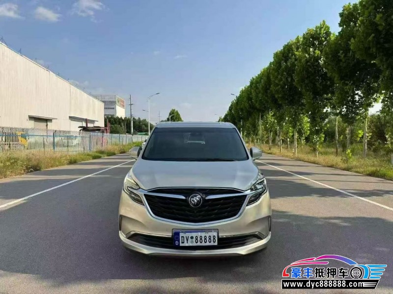 抵押车出售20年别克GL8轿车