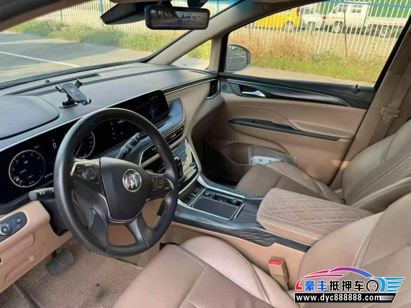 20年别克GL8轿车抵押车出售
