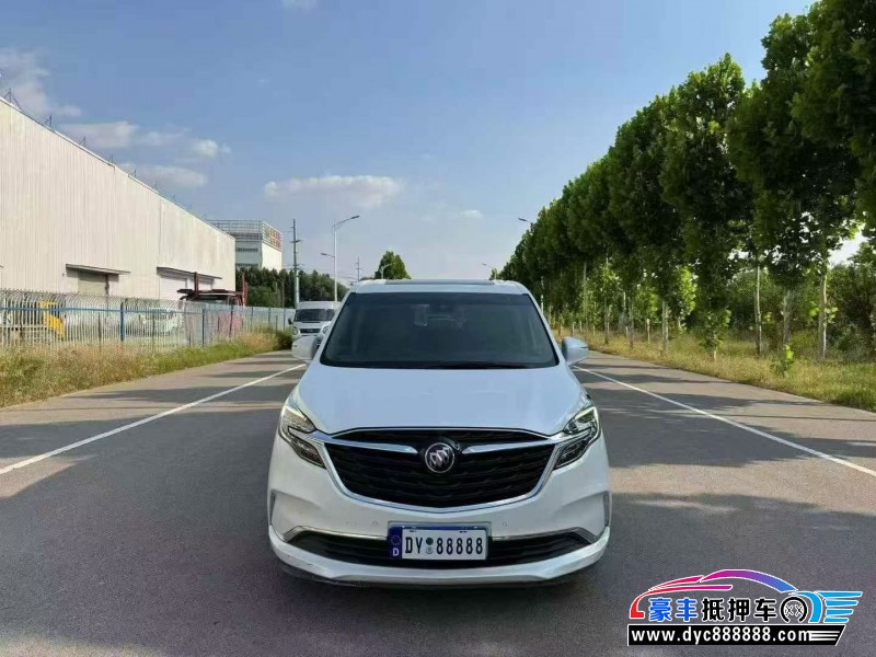 抵押车出售20年别克GL8轿车