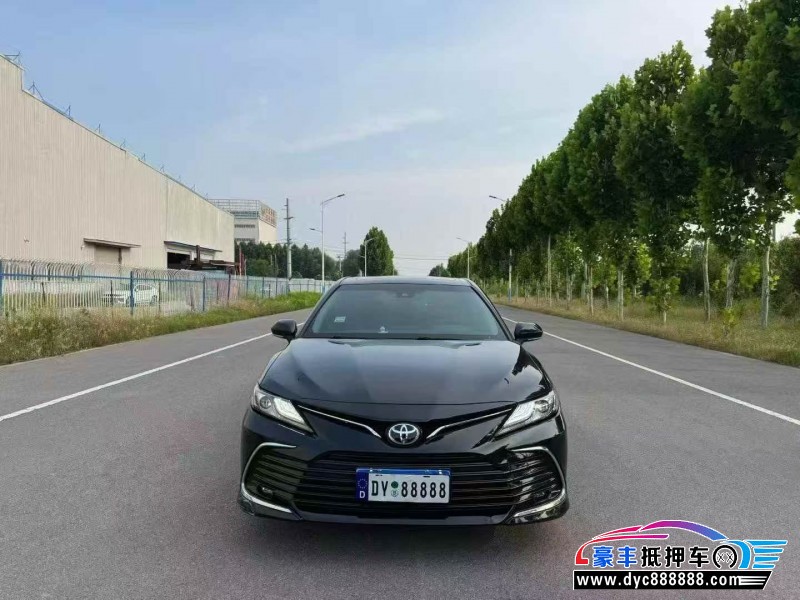 抵押车出售22年丰田凯美瑞轿车