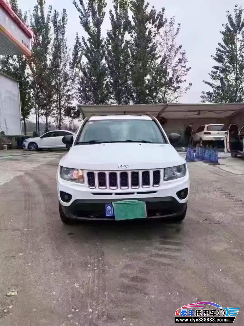 16年Jeep指南者轿车抵押车出售