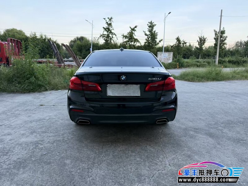 20年宝马5系轿车抵押车出售