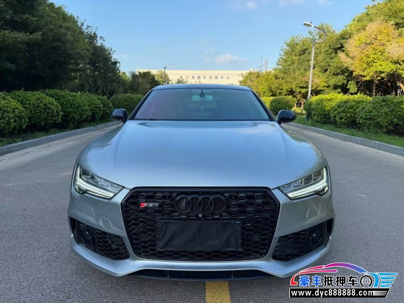 抵押车出售15年奥迪A7轿车