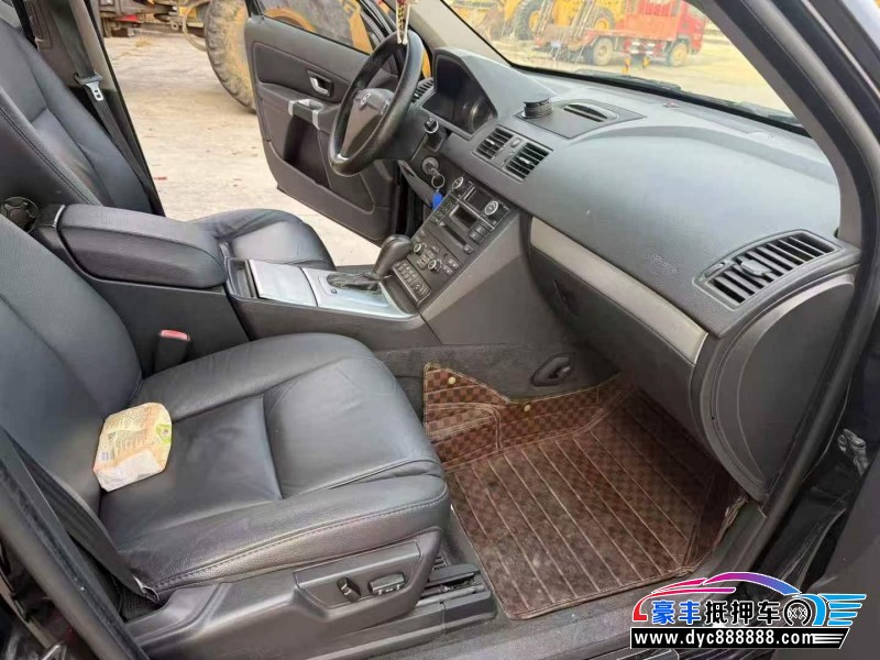 14年沃尔沃XC90轿车抵押车出售