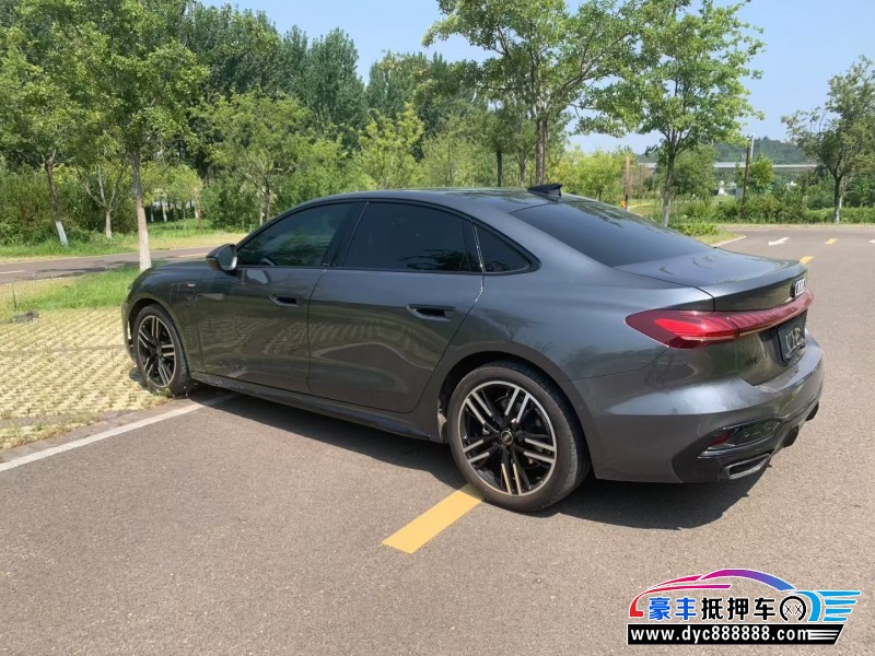 26年奥迪A5轿车抵押车出售