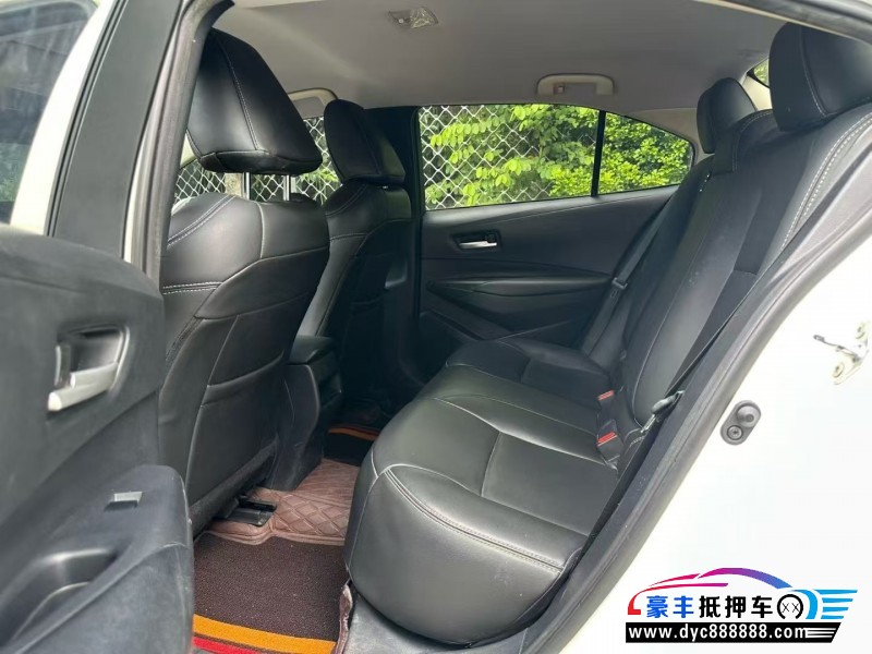 20年丰田卡罗拉轿车抵押车出售