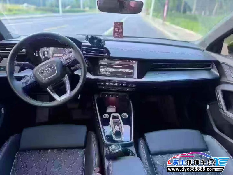 25年奥迪A3轿车抵押车出售