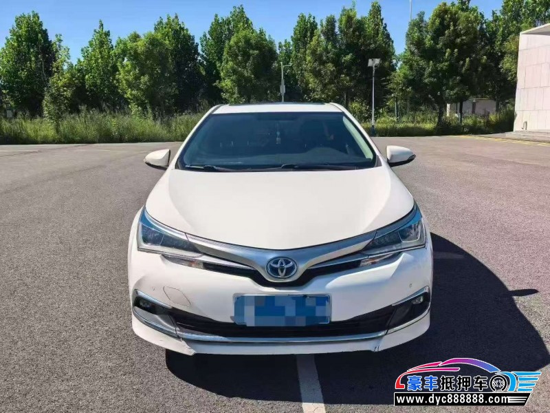 抵押车出售17年丰田卡罗拉轿车