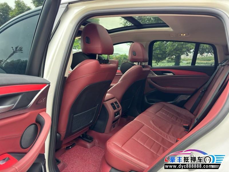 21年宝马X4轿车抵押车出售