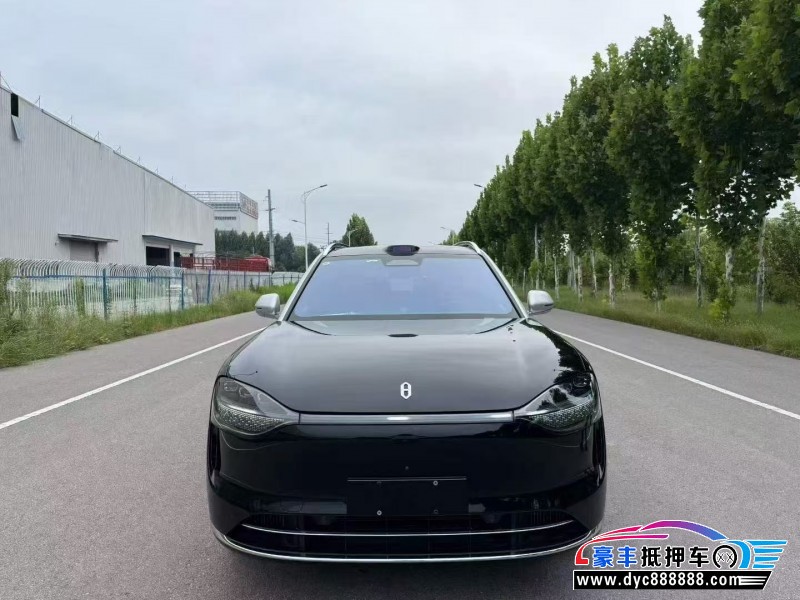 抵押车出售24年华为问界轿车