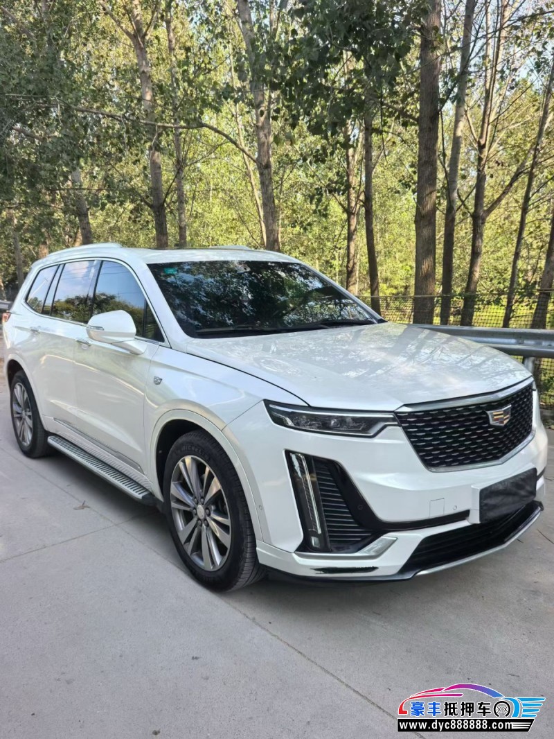 20年凯迪拉克xt6轿车抵押车出售