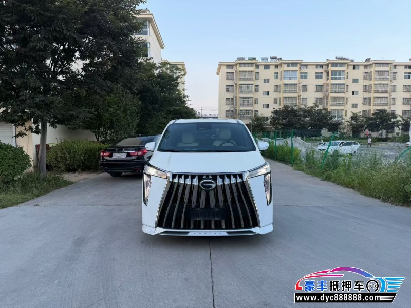 抵押车出售22年传祺M8MPV