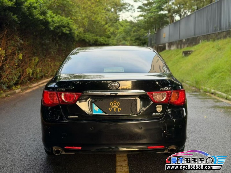 12年丰田锐志轿车抵押车出售