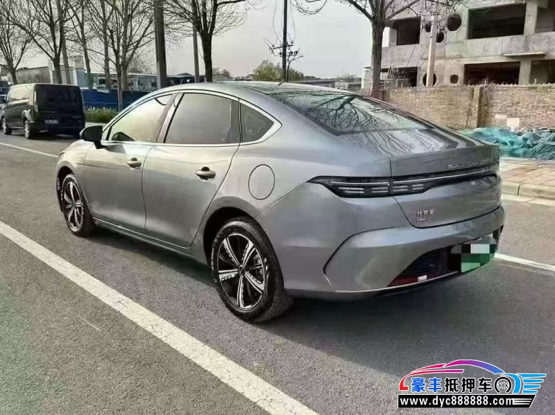 24年比亚迪驱逐舰轿车抵押车出售