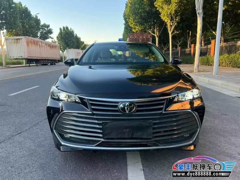 抵押车出售21年丰田亚洲龙轿车