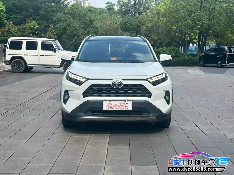 抵押车出售24年丰田RAV4轿车