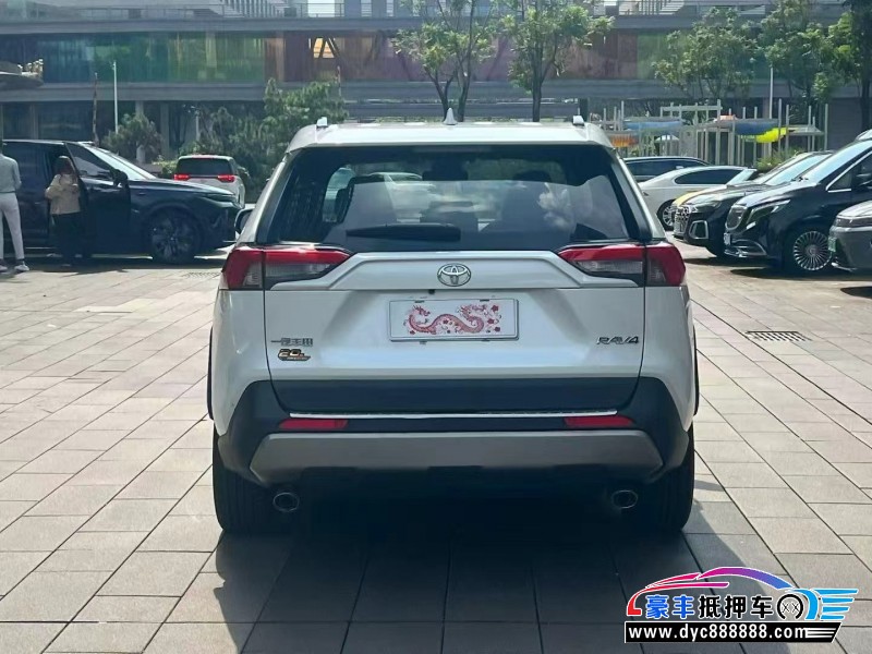 24年丰田RAV4轿车抵押车出售