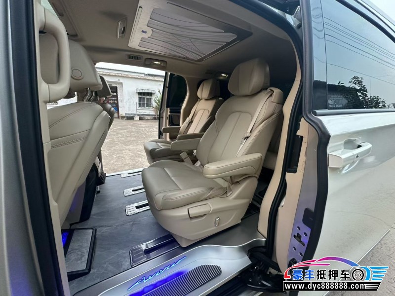 22年别克GL8轿车抵押车出售