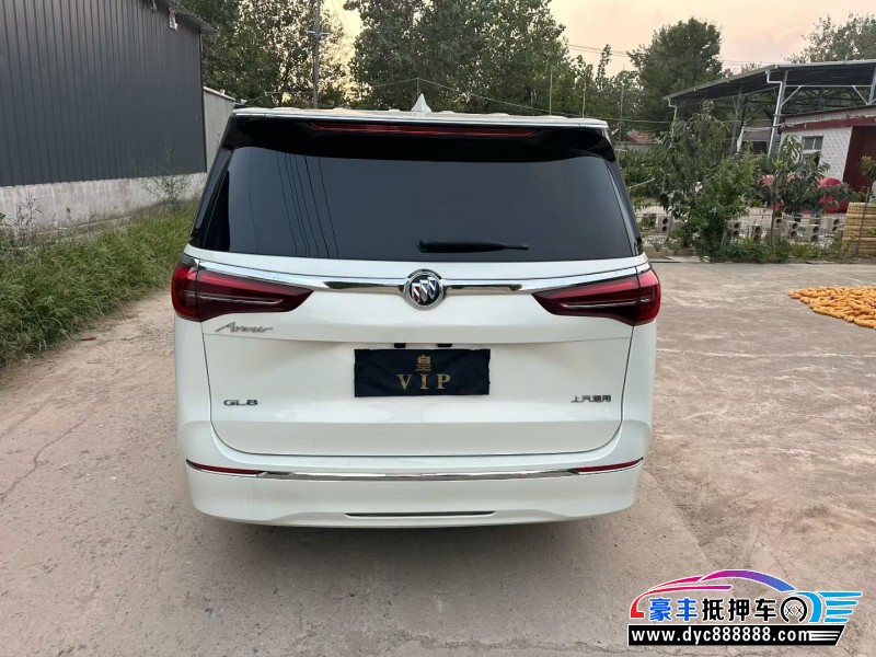 22年别克GL8轿车抵押车出售