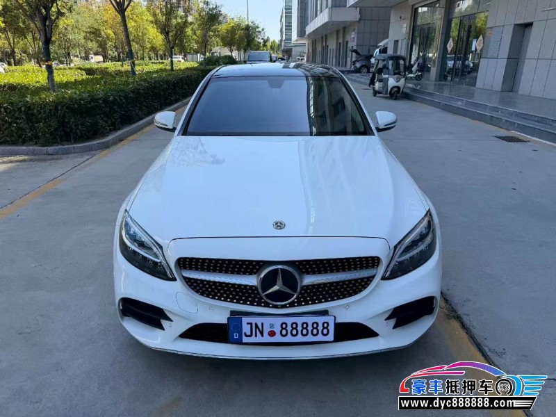 抵押车出售21年奔驰C轿车