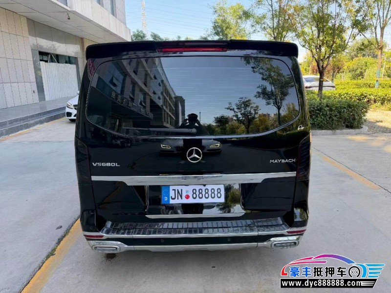 22年奔驰威霆轿车抵押车出售