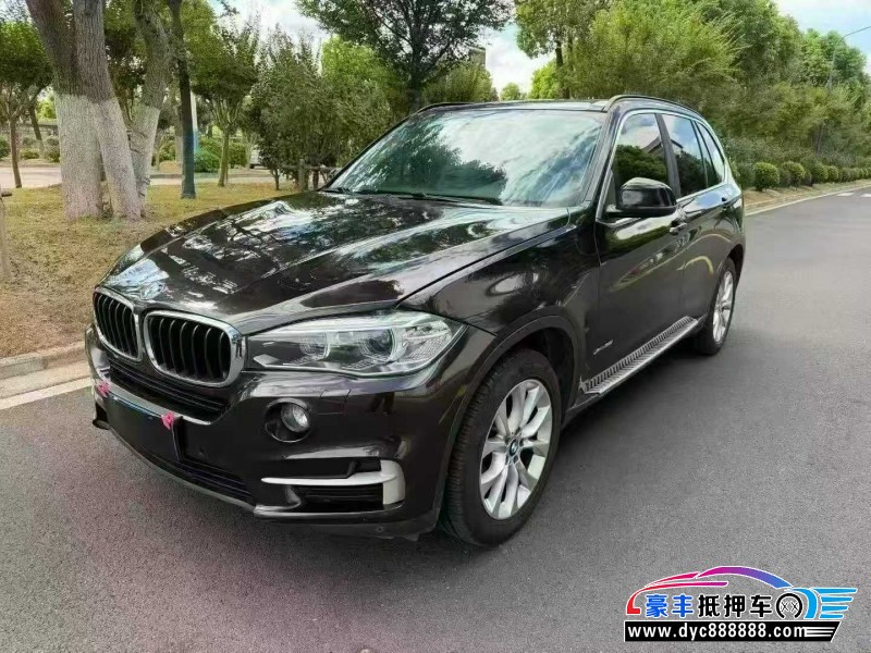 16年宝马X5轿车抵押车出售
