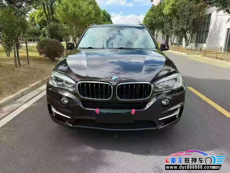 16年宝马X5轿车抵押车出售