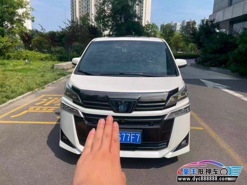 抵押车出售23年丰田威尔法轿车
