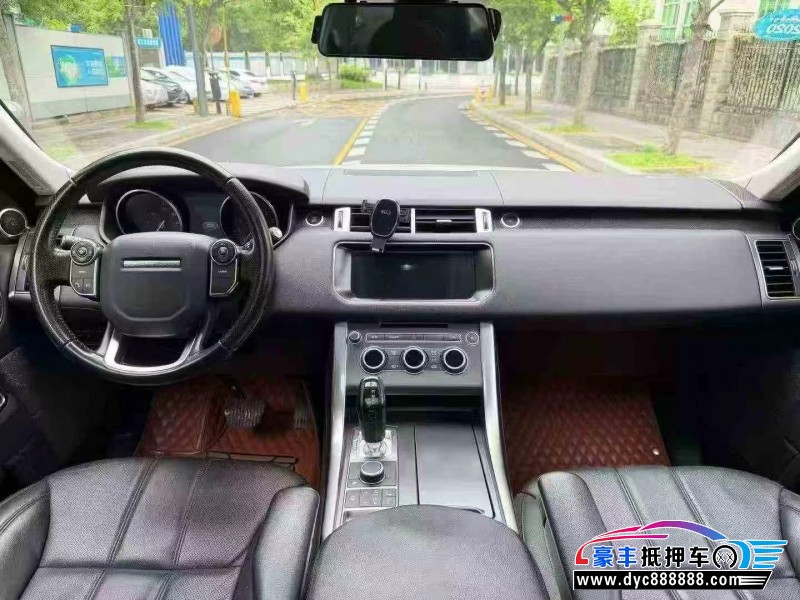 17年路虎揽胜运动轿车抵押车出售