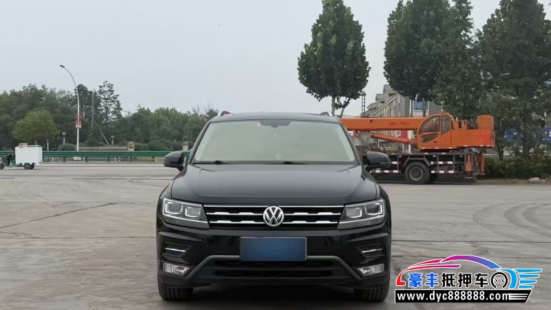 抵押车出售19年大众途观L轿车
