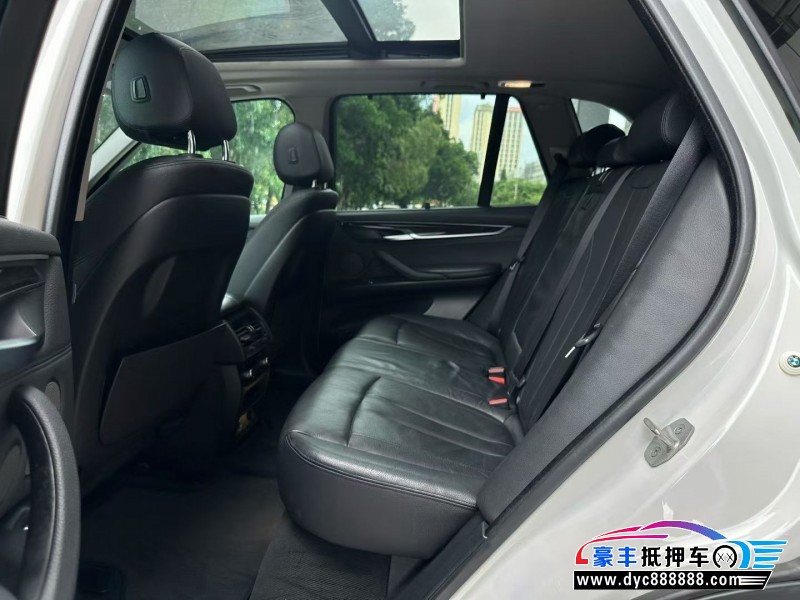 17年宝马X5轿车抵押车出售