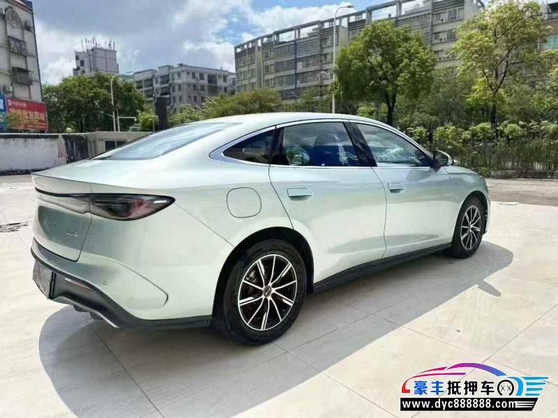 25年比亚迪海豹轿车抵押车出售