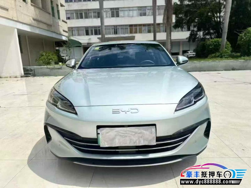 25年比亚迪海豹轿车抵押车出售