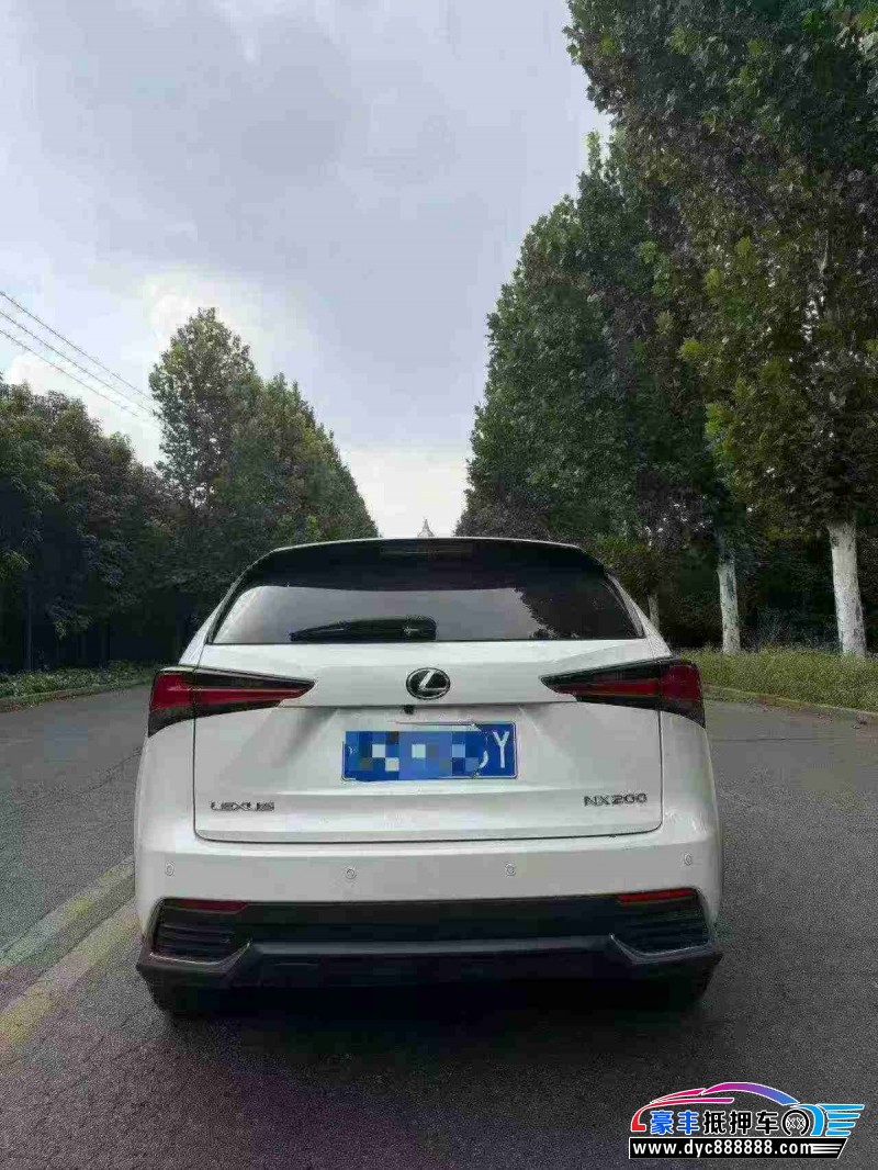 20年雷克萨斯NX轿车抵押车出售