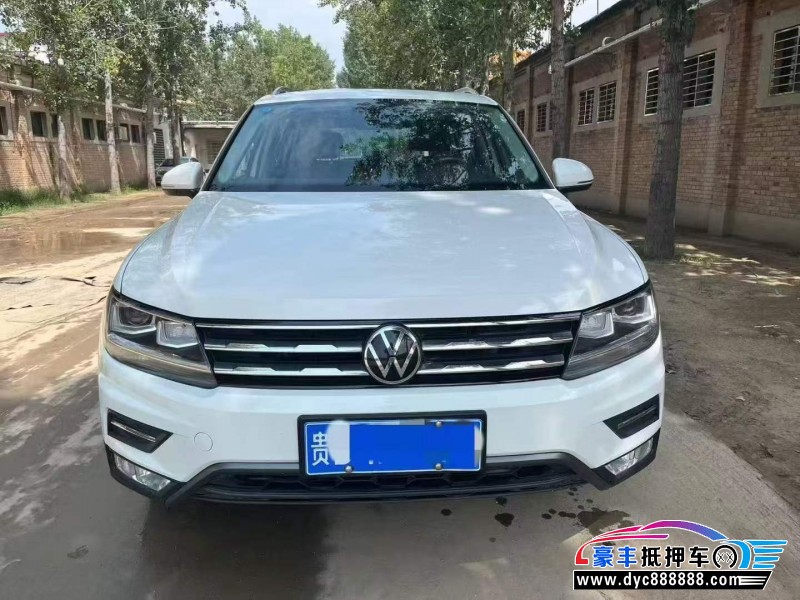 抵押车出售21年大众途观轿车