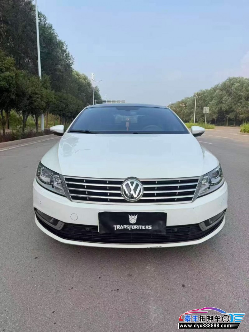 抵押车出售18年大众CC轿车
