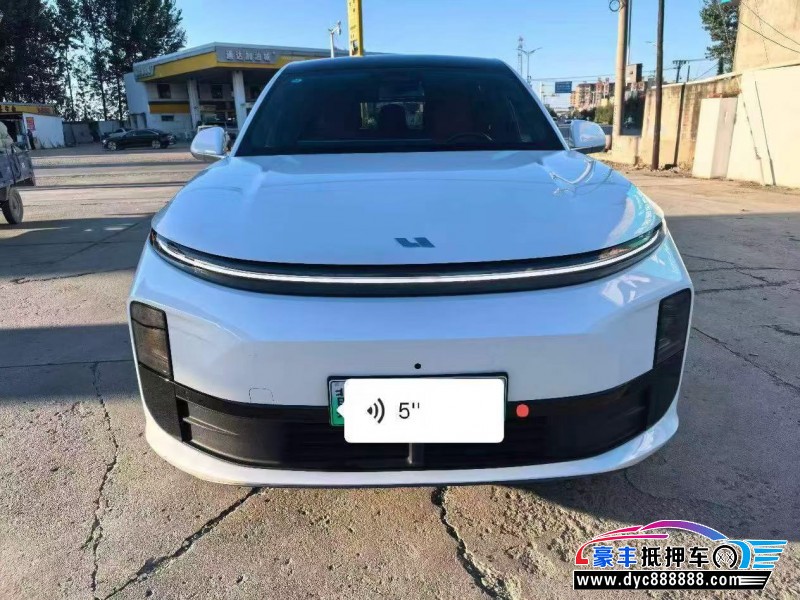 25年理想L6轿车抵押车出售