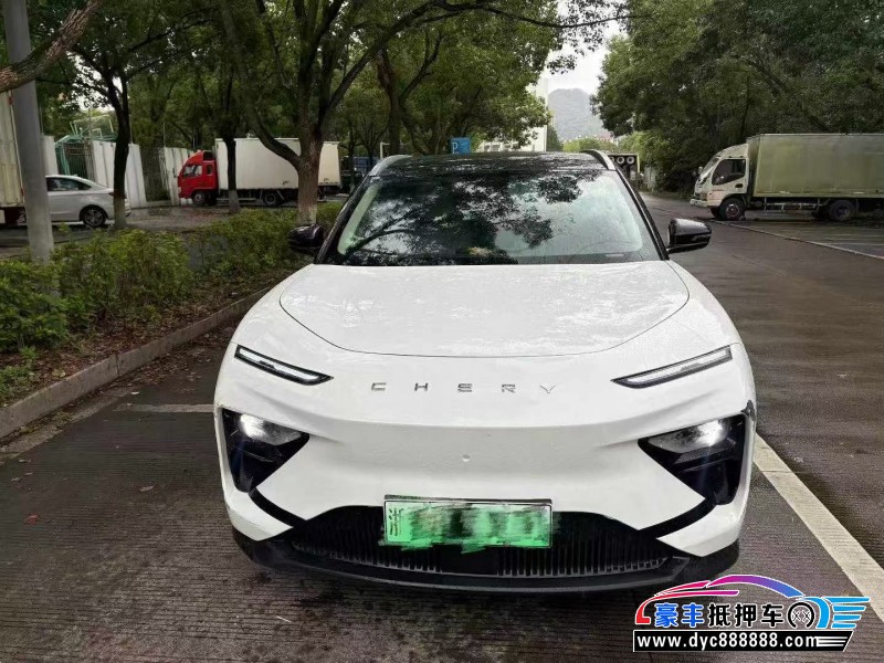 24年奇瑞舒享家轿车抵押车出售