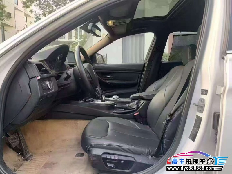 13年宝马3系轿车抵押车出售