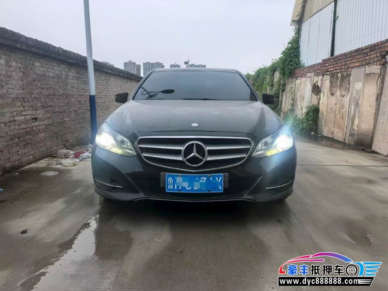 抵押车出售14年奔驰E轿车