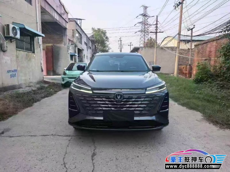 抵押车出售24年长安CS75轿车