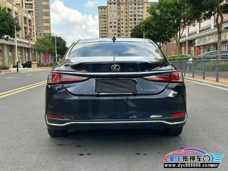 24年雷克萨斯ES轿车抵押车出售