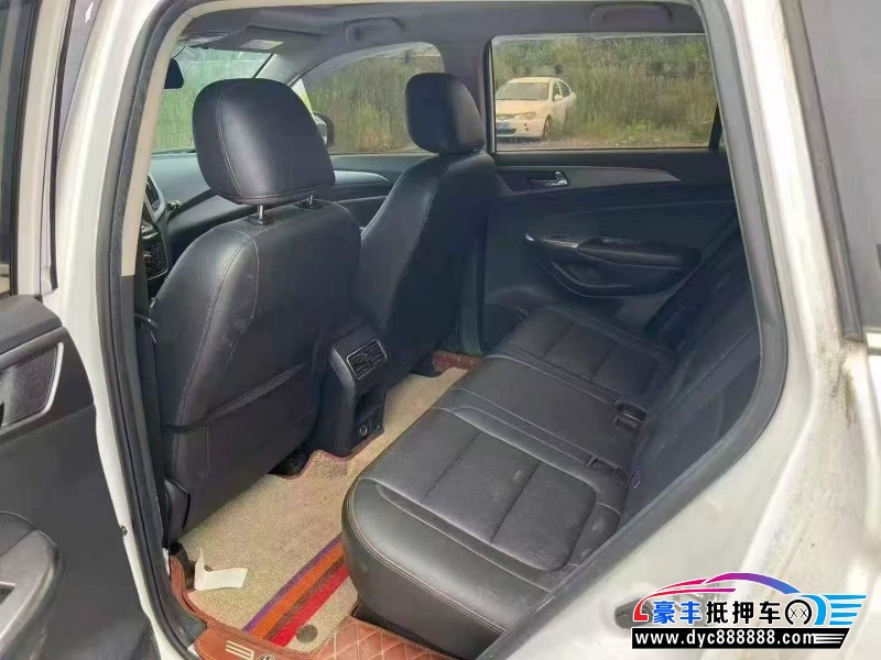16年长安CS75轿车抵押车出售