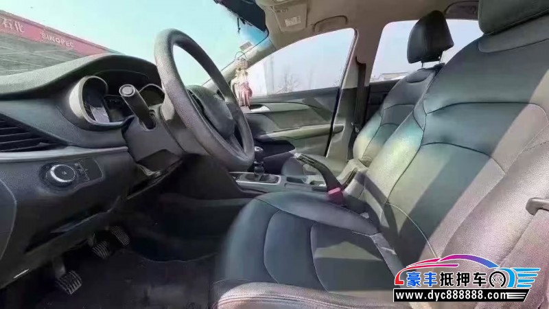 18年雪佛兰科沃兹轿车抵押车出售
