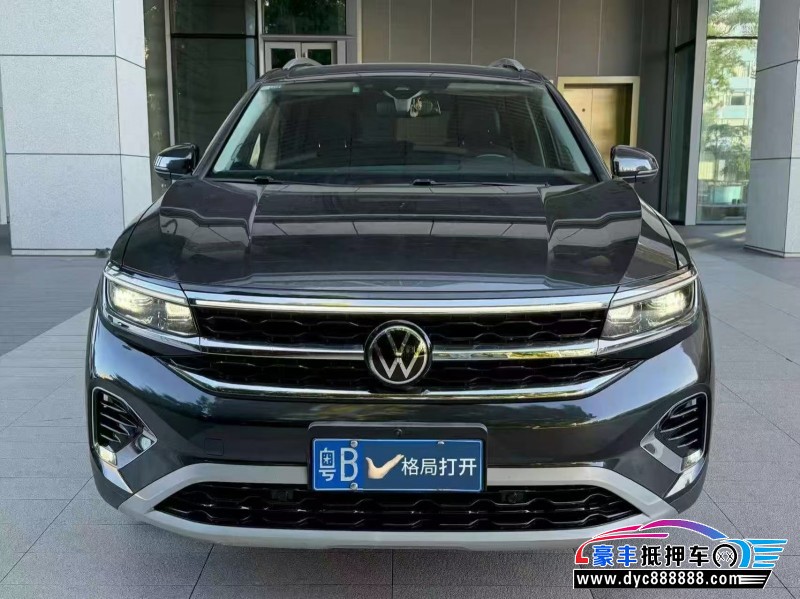 抵押车出售22年大众揽镜轿车