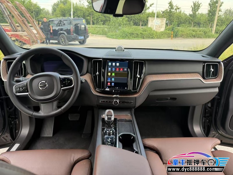 23年沃尔沃XC60轿车抵押车出售