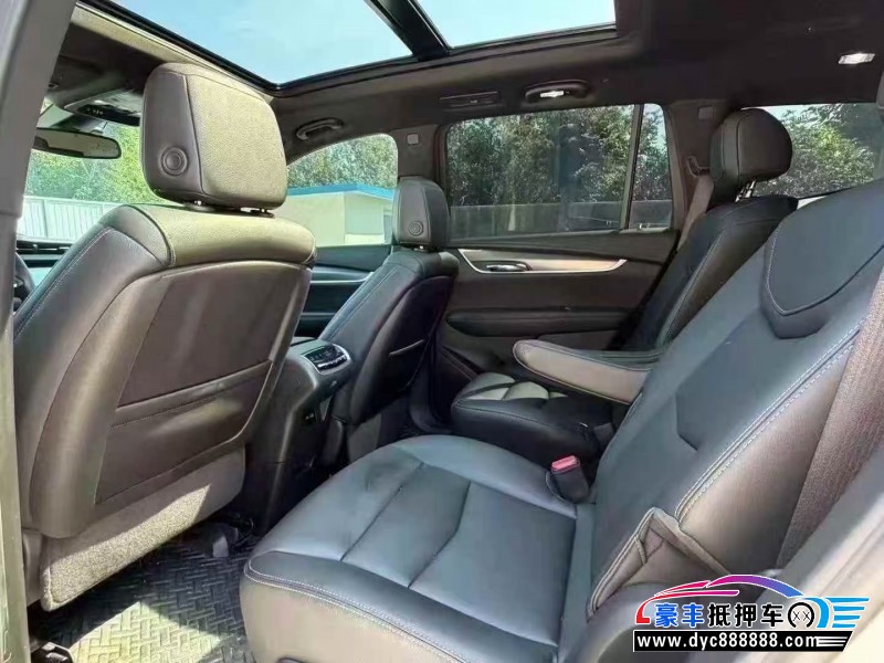 21年凯迪拉克xt6轿车抵押车出售