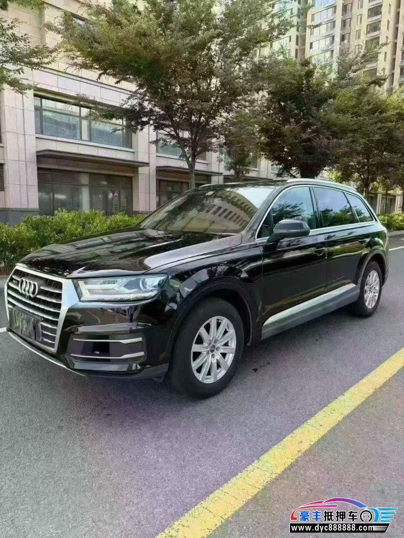 16年奥迪Q7轿车抵押车出售