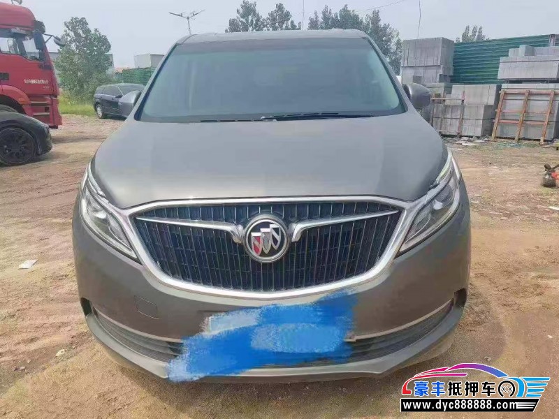抵押车出售20年别克GL8轿车
