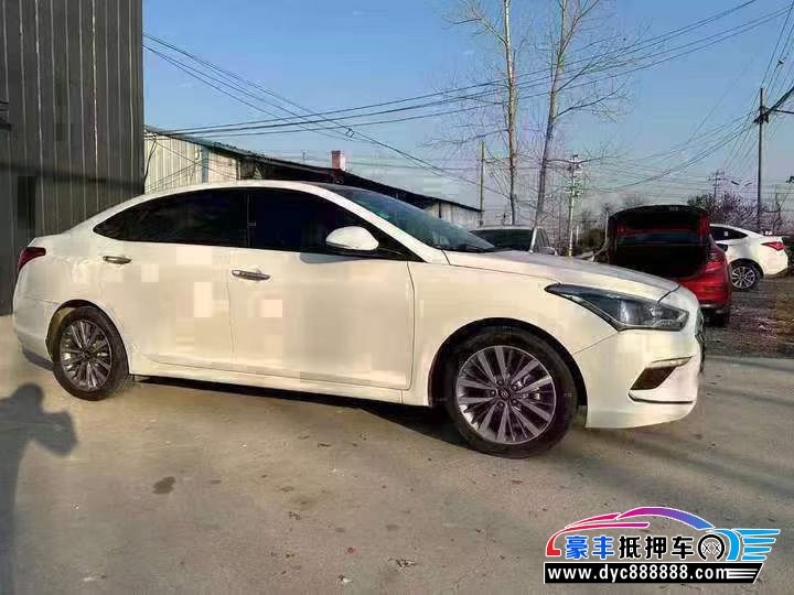 17年现代名图轿车抵押车出售
